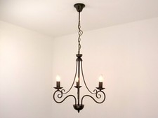 Lampadario in ferro battuto 3