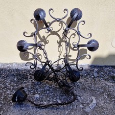 lampadario in ferro battuto